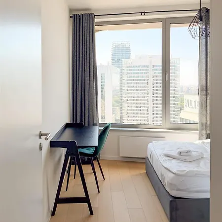 Skypark 26th Floor Epic Views Ac & Parking *